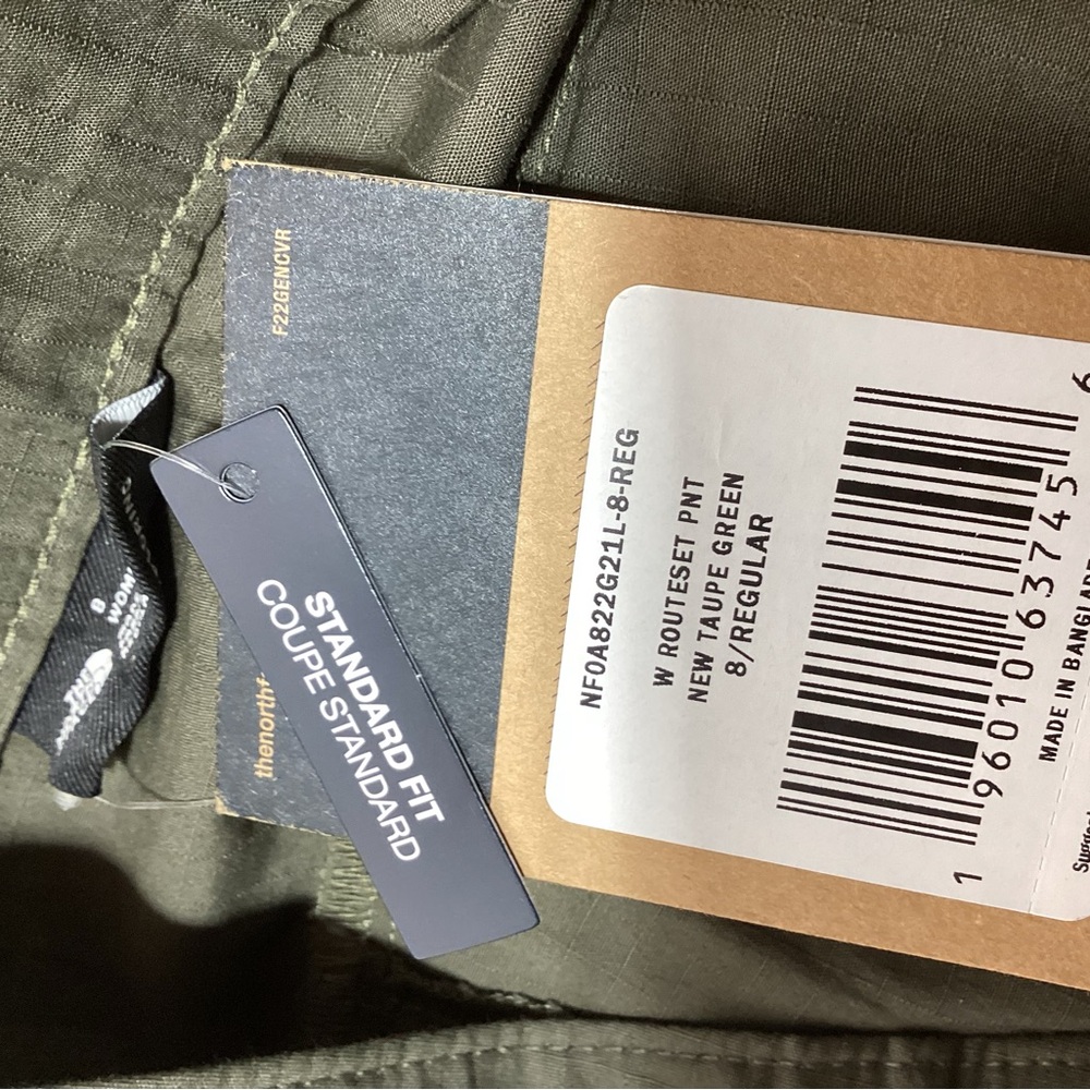 NWT The North Face Women’s Taupe Green UPF 40 Pants - Picture 7 of 12